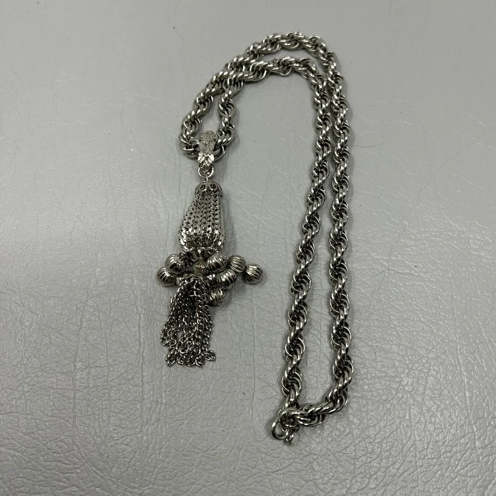 Boho Necklace Silver Tone Rope Chain with Dangle Tassel‎ Pendant